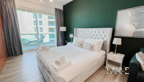 Rare Holiday Homes - Pool and Lake View - The Crescent Tower A - Near Me'aisem Mall - R702